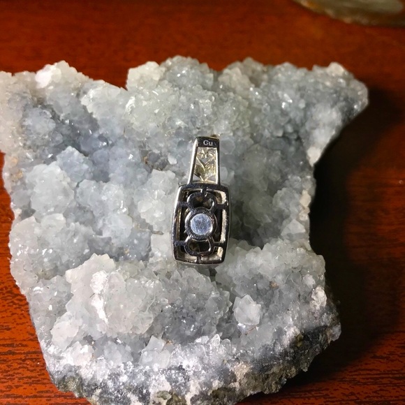 Silver Shungite matrix pendant - Picture 3 of 5